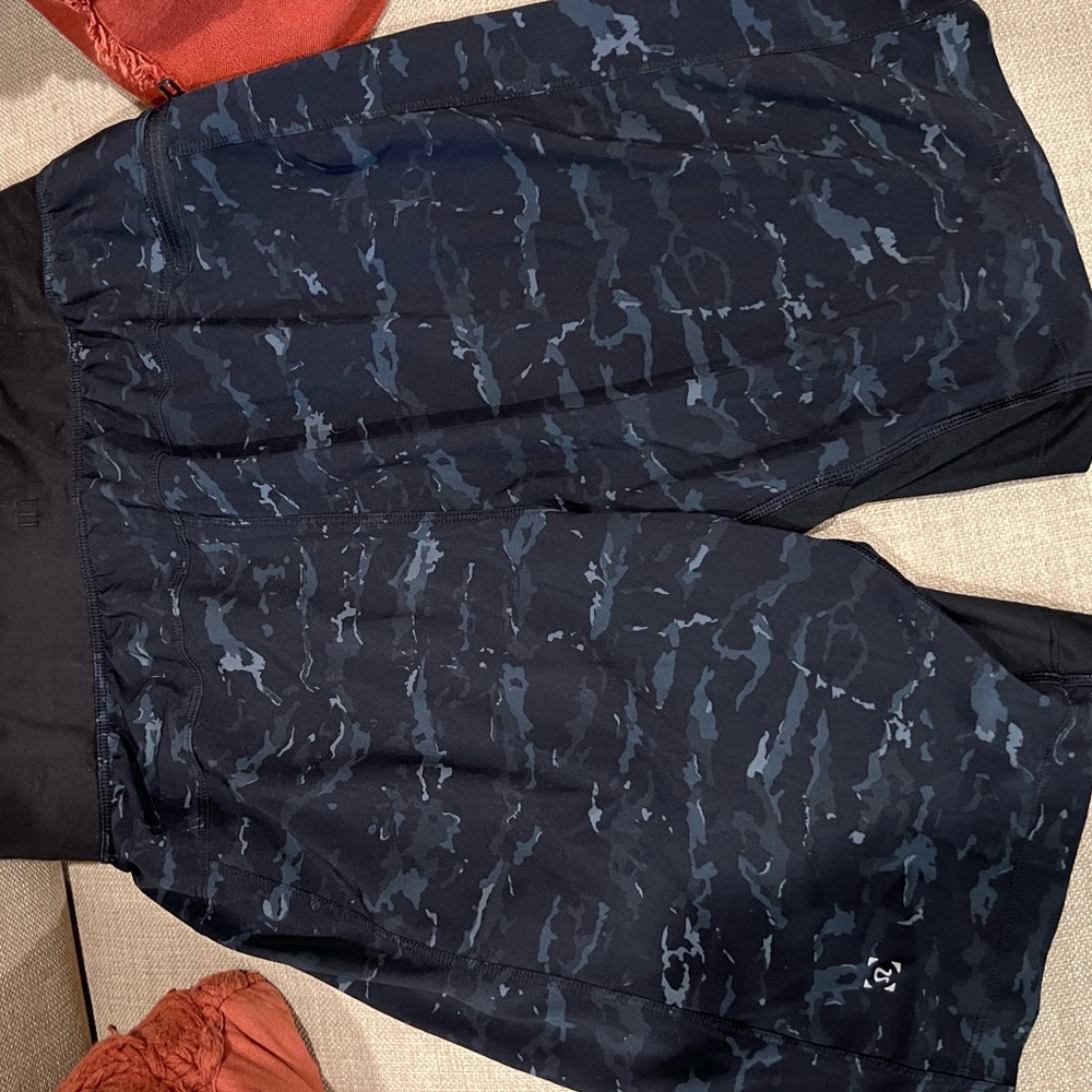 LuluLemon Men's shorts